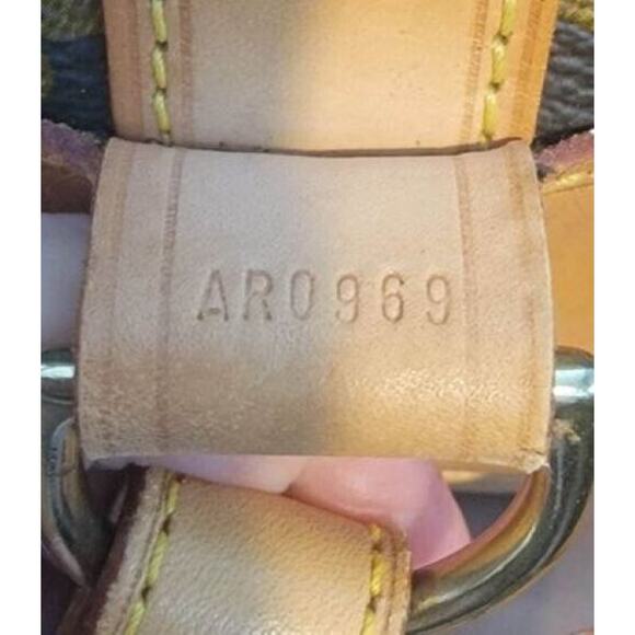 Louis Vuitton Randonnee Bucket & Backpack PM AR0969 - Picture 7 of 8